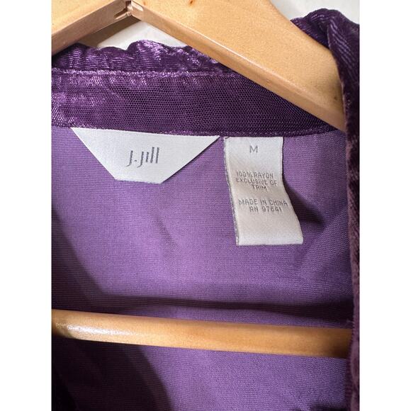 J.Jill Plum Velvet Long Sleeve Shirt Dainty Lace Trim Accent MEDIUM - Picture 4 of 6